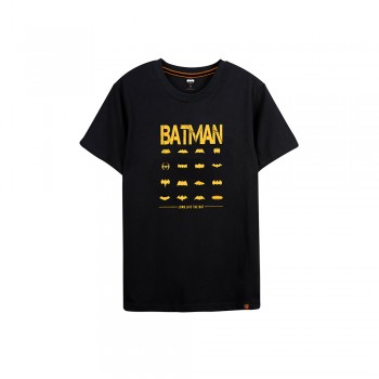 Batman Series: Batman Logo Tee (Black, Size L)